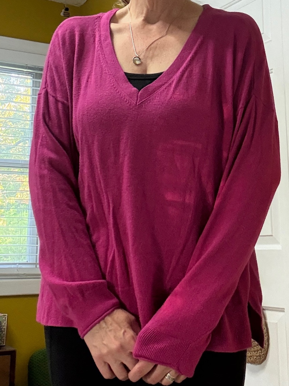 Lucky Brand XL V-neck Cloud Soft Sweater Fuchsia